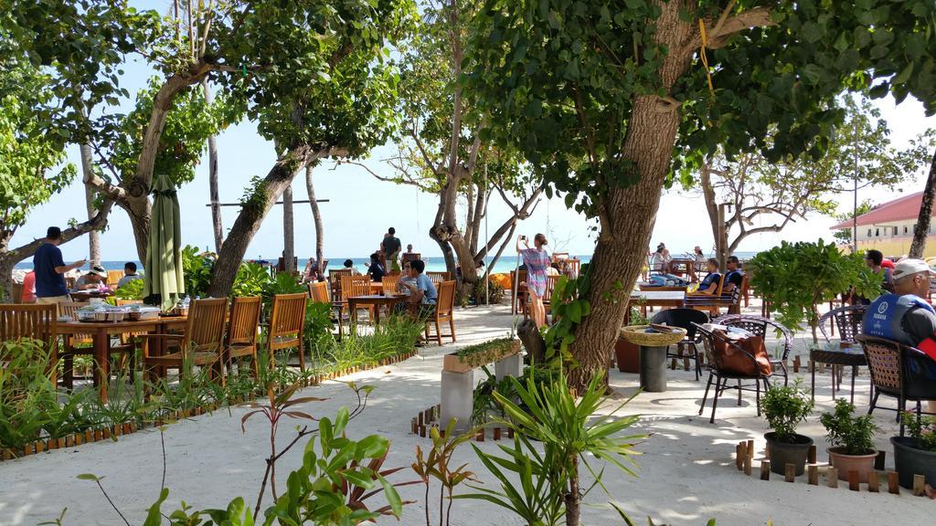 马富施 海滨海滩旅馆酒店 外观 照片