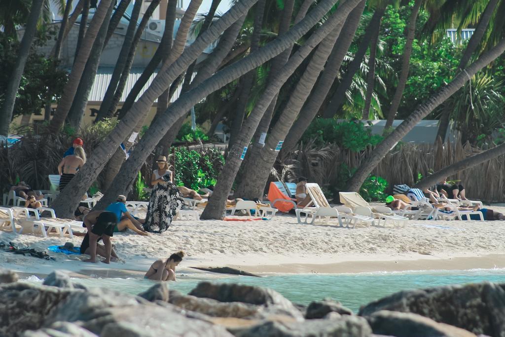 马富施 海滨海滩旅馆酒店 外观 照片